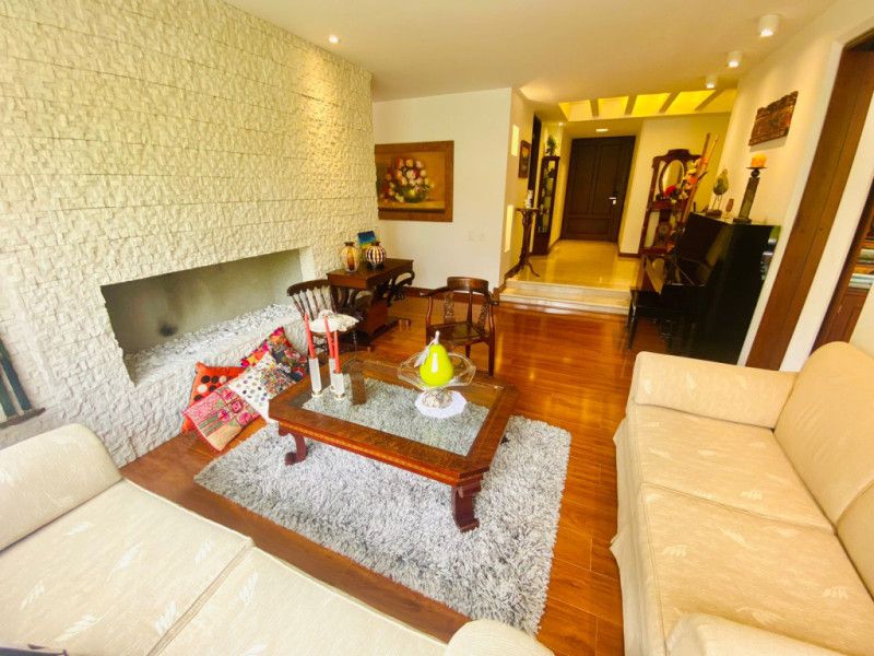 Apartamento en venta Cundinamarca Bogotá La Acanada 186 m2 Habitaciones 3 Baños 4 Garajes 4 Precio $1550000000