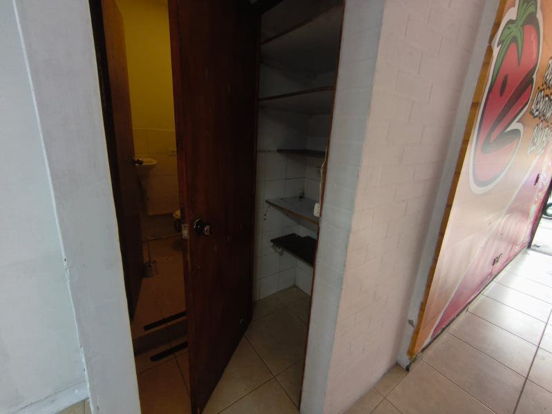 Local en arriendo Antioquia Envigado Villas Del Vallejuelo 1 60 m2 Habitaciones 0 Baños 1 Garajes 0 Precio $3450000