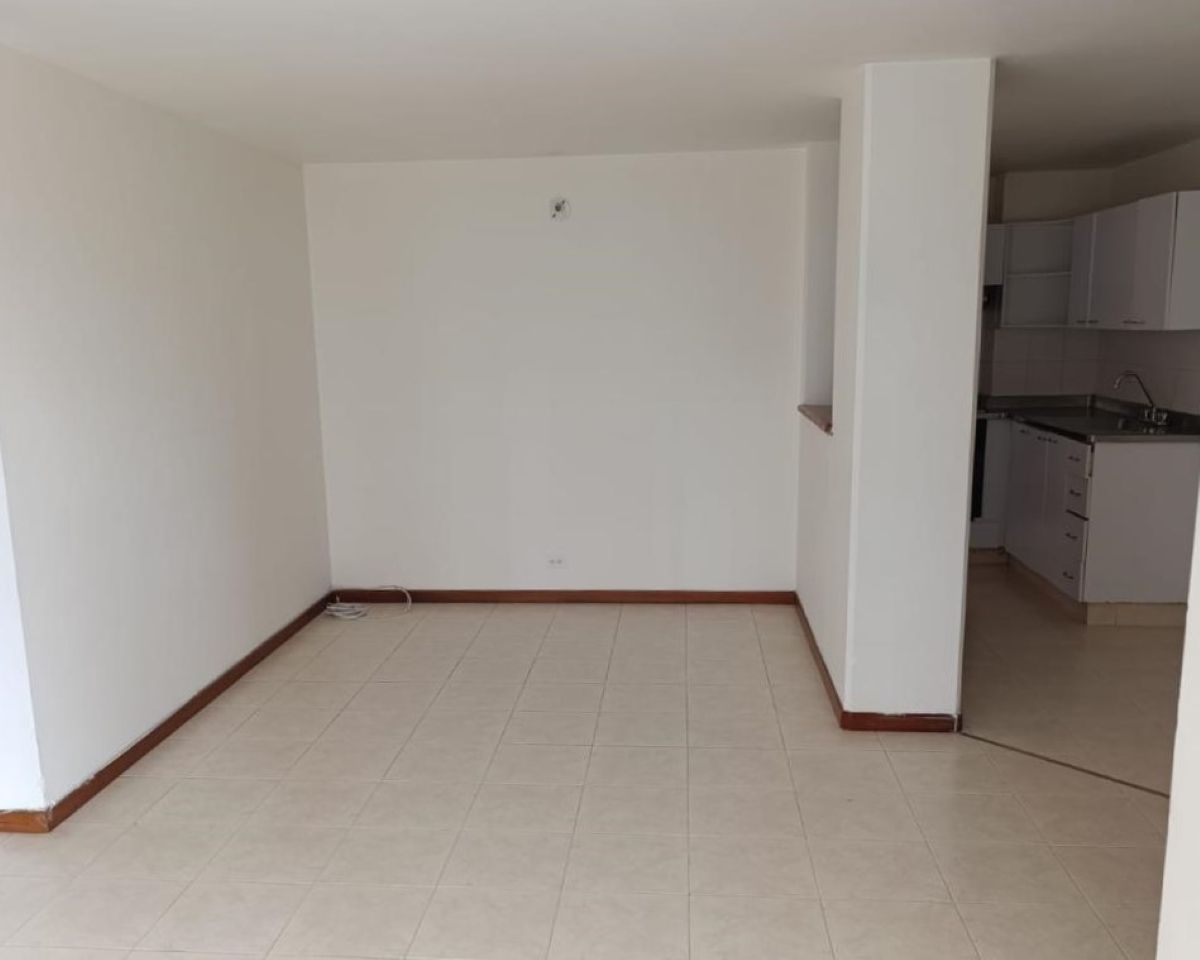 Apartamento en venta Antioquia Medellín Loma De Los Bernal 73 m2 Habitaciones 3 Baños 2 Garajes 1 Precio $475000000