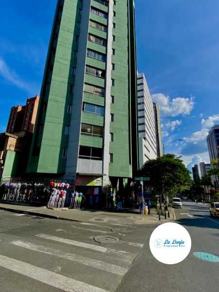 Apartamento en arriendo Antioquia Medellín Prado 75 m2 Habitaciones 2 Baños 2 Garajes 0 Precio $2500000