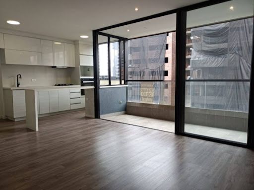 Apartamento en arriendo Antioquia Medellín La Linde 85 m2 Habitaciones 2 Baños 2 Garajes 2 Precio $5500000