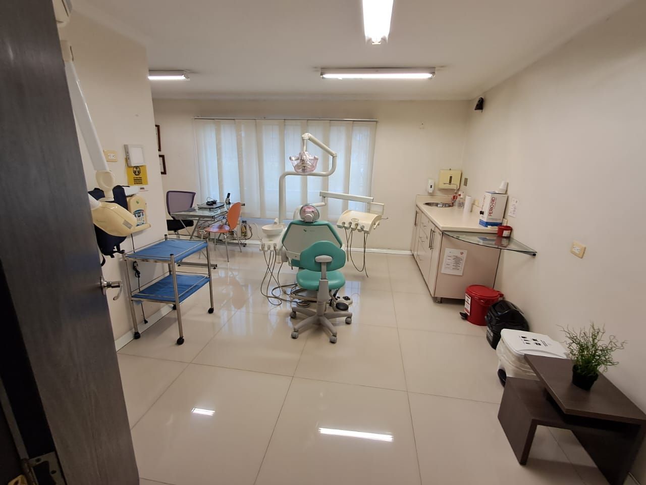 Consultorio en arriendo Antioquia Medellín San Bernardo 30 m2 Habitaciones 0 Baños 1 Garajes 0 Precio $2000000