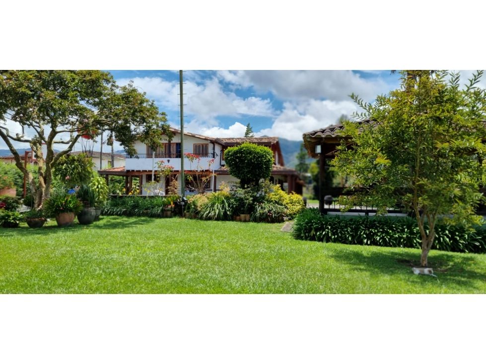 Casa en arriendo Antioquia El Carmen De Viboral Campo Alegre 400 m2 Habitaciones 7 Baños 6 Garajes 12 Precio $20000000
