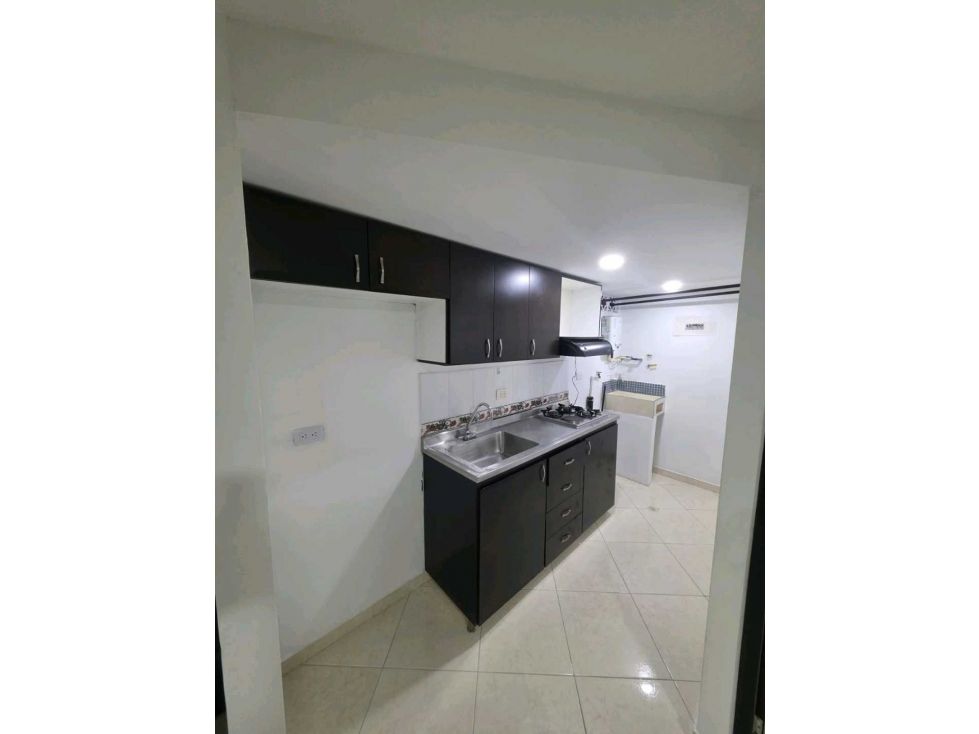 Apartamento en arriendo Antioquia Medellín Cristobal 45 m2 Habitaciones 2 Baños 2 Garajes 0 Precio $1800000