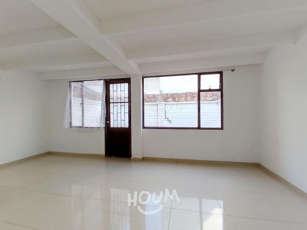 Casa en arriendo Cundinamarca Bogotá San Francisco 126 m2 Habitaciones 3 Baños 2 Garajes 1 Precio $2000000