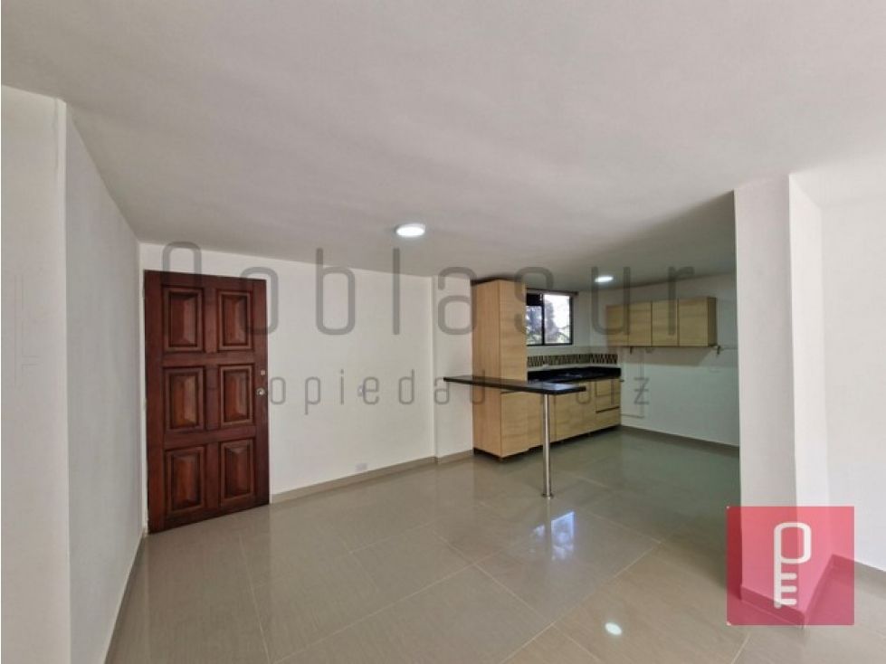 Apartamento en arriendo Antioquia Medellín Urbanizacion Torres De San Lucas 90 m2 Habitaciones 3 Baños 2 Garajes 1 Precio $3400000