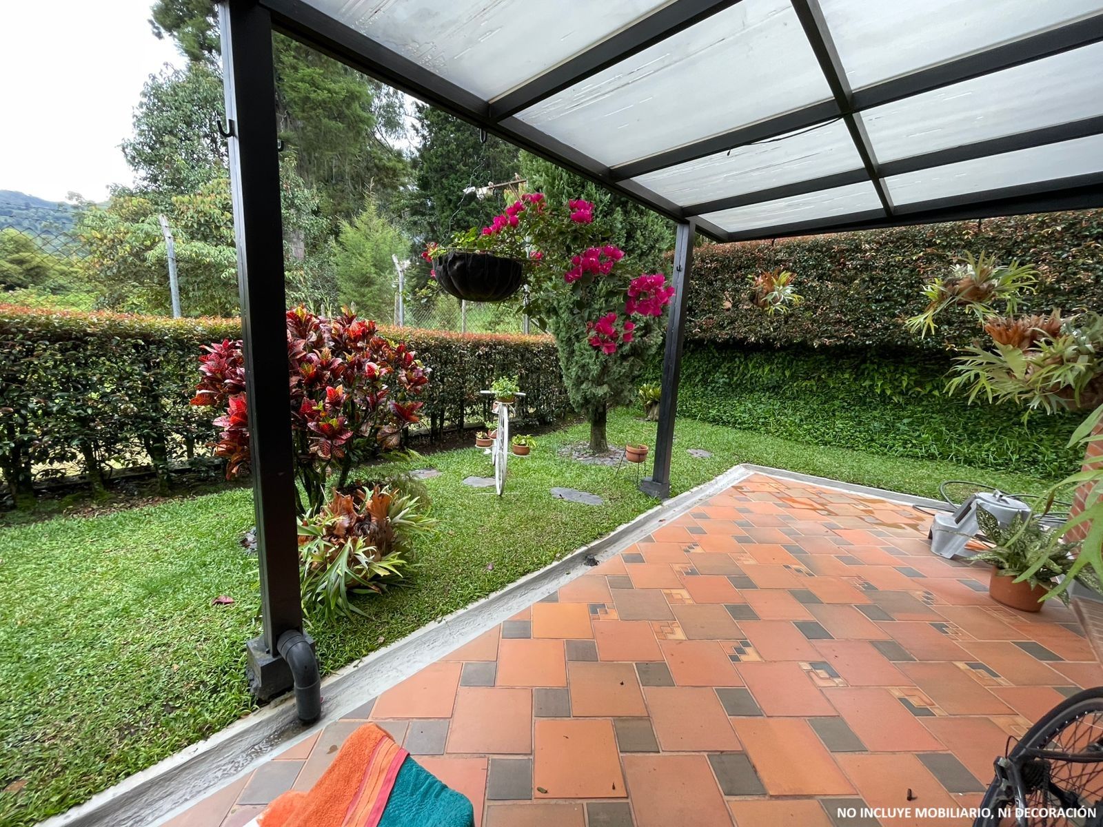 Casa en arriendo Antioquia La Estrella La Chinca 220 m2 Habitaciones 3 Baños 5 Garajes 2 Precio $7000000