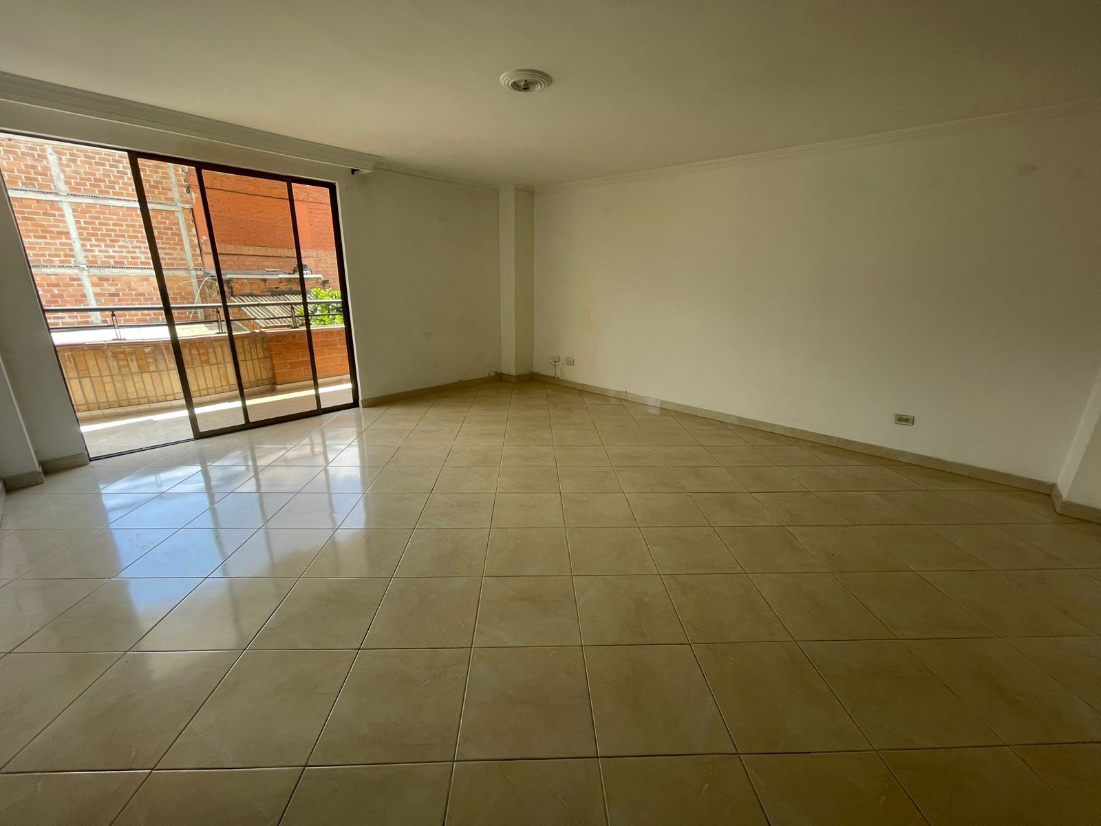 Casa en arriendo Antioquia Itagüí Santa Maria Et Ii 90 m2 Habitaciones 3 Baños 2 Garajes 0 Precio $2000000