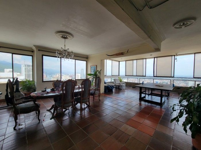 Apartamento en venta Valle Del Cauca Cali Santa Rosa 336 m2 Habitaciones 4 Baños 4 Garajes 0 Precio $1200000000