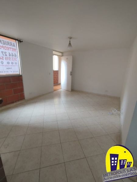 Apartamento en arriendo Antioquia Medellín Boston 68 m2 Habitaciones 3 Baños 2 Garajes 0 Precio $2100000