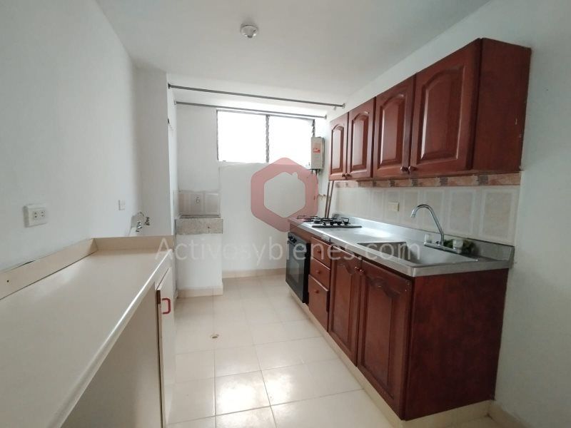 Apartamento en arriendo Antioquia Medellín La Castellana 70 m2 Habitaciones 3 Baños 2 Garajes 0 Precio $2600000