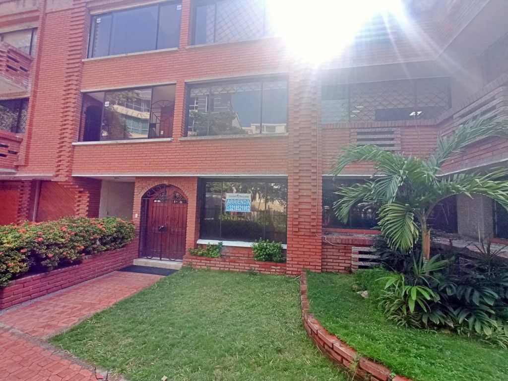 Apartamento en arriendo Atlántico Barranquilla Altos Del Prado 212 m2 Habitaciones 3 Baños 3 Garajes 1 Precio $4195000