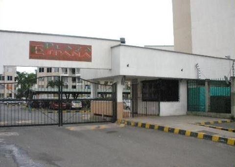 Apartamento en arriendo Valle Del Cauca Cali Urbanización La Flora 60 m2 Habitaciones 2 Baños 2 Garajes 1 Precio $1700000