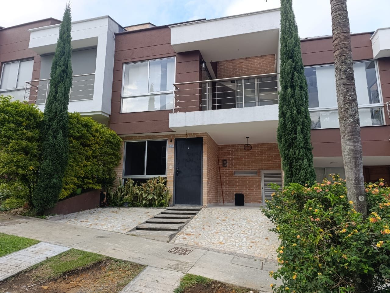 Casa en arriendo Antioquia La Estrella La Chinca 170 m2 Habitaciones 3 Baños 4 Garajes 1 Precio $4900000