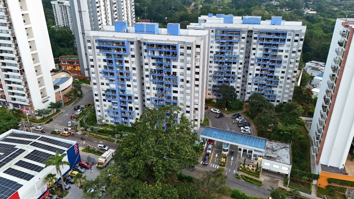 Apartamento en venta Santander Floridablanca Br Versalles Campestre 90 m2 Habitaciones 3 Baños 2 Garajes 1 Precio $398000000