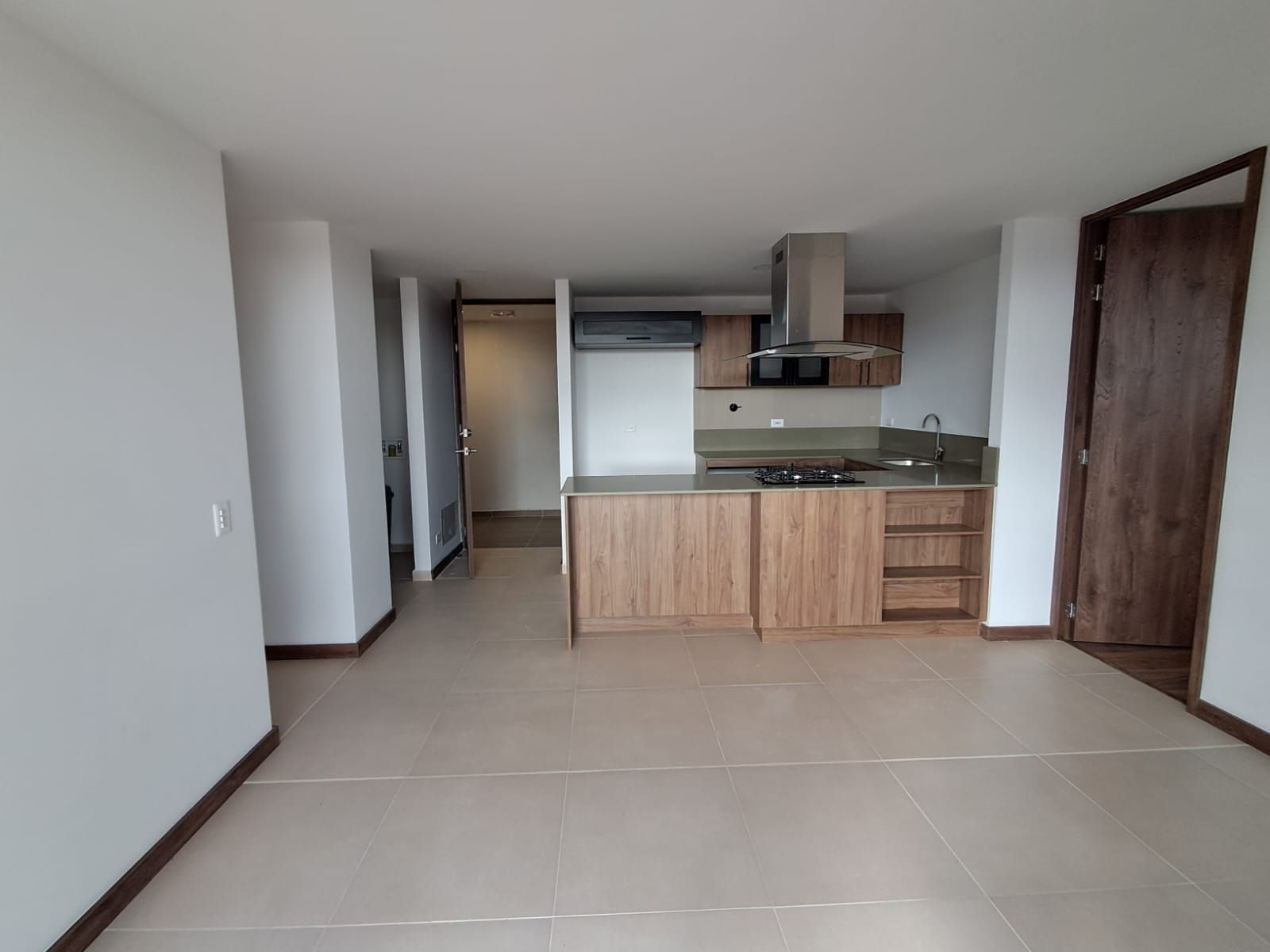 Apartamento en arriendo Antioquia Rionegro San Antonio 71 m2 Habitaciones 3 Baños 3 Garajes 0 Precio $2800000