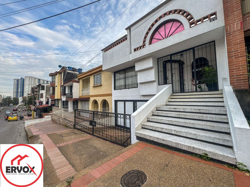 Casa en venta Tolima Ibagué Piedra Pintada 220 m2 Habitaciones 4 Baños 4 Garajes 2 Precio $790000000