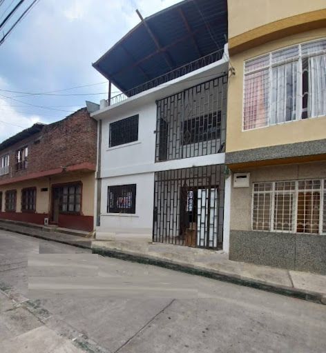 Apartamento en arriendo Valle Del Cauca Cali Cristóbal Colón 100 m2 Habitaciones 2 Baños 2 Garajes 0 Precio $980000