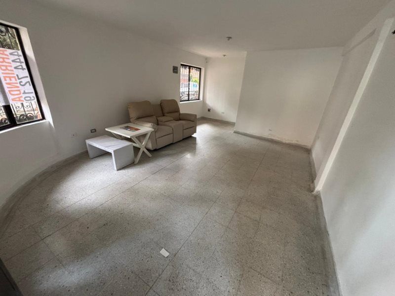 Local en arriendo Antioquia Envigado La Magnolia 25 m2 Habitaciones 0 Baños 1 Garajes 0 Precio $2600000