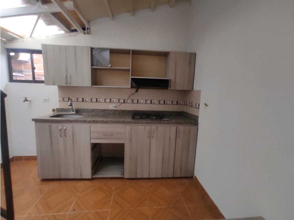 Apartamento en arriendo Antioquia Medellín San Antonio De Prado 60 m2 Habitaciones 2 Baños 2 Garajes 0 Precio $1100000