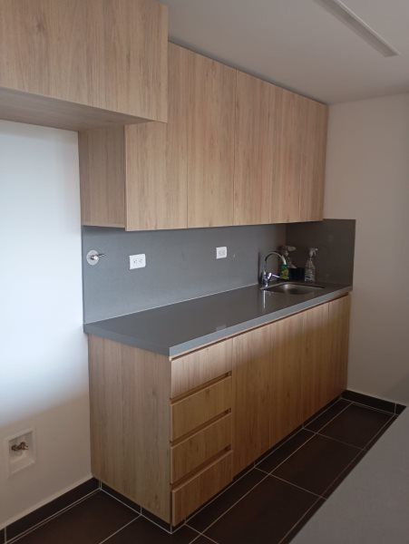 Apartamento en arriendo Antioquia Rionegro San Antonio 78 m2 Habitaciones 3 Baños 2 Garajes 0 Precio $2800000