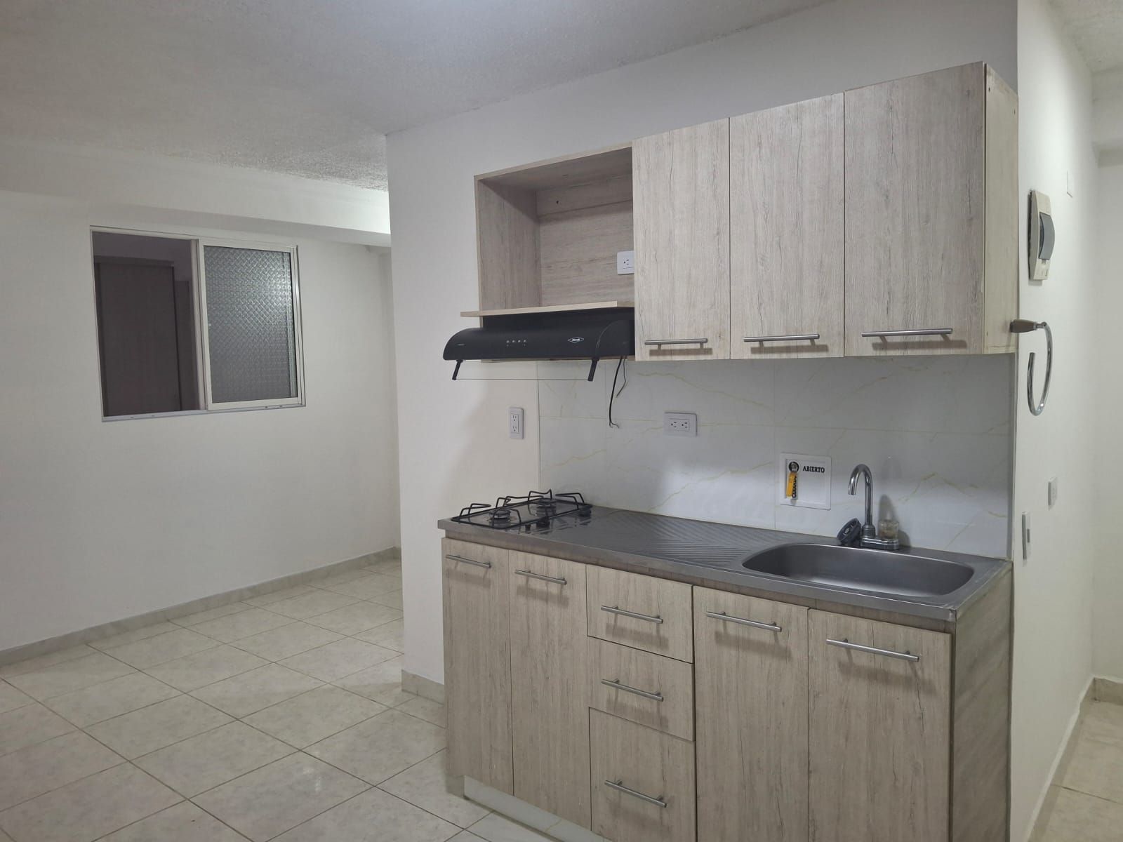 Apartaestudio en arriendo Antioquia Medellín San Miguel 40 m2 Habitaciones 1 Baños 1 Garajes 0 Precio $1400000