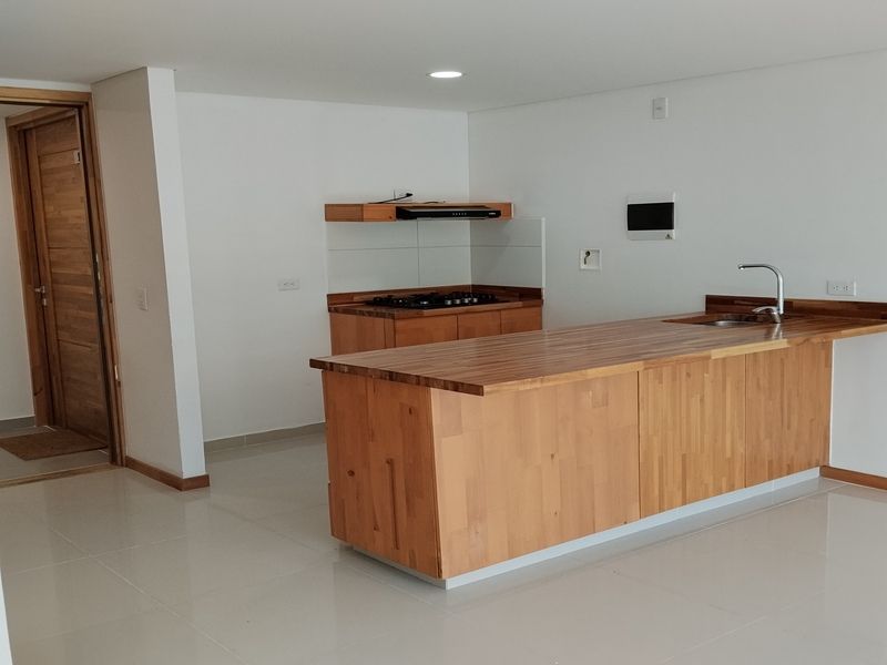 Apartamento en arriendo Antioquia Sabaneta Sabaneta 75 m2 Habitaciones 2 Baños 2 Garajes 1 Precio $2550000