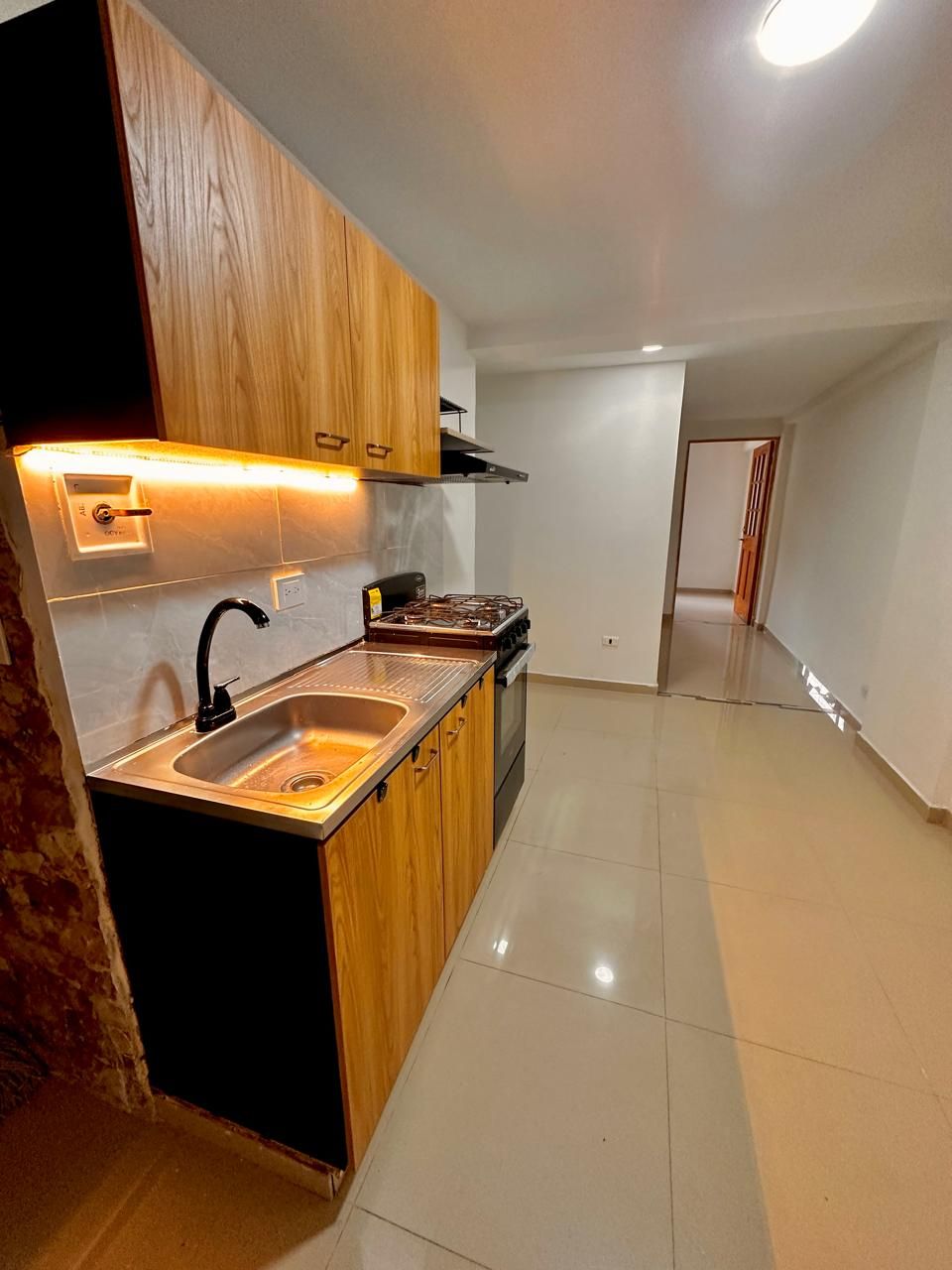 Apartaestudio en arriendo Antioquia Medellín San Miguel 40 m2 Habitaciones 1 Baños 1 Garajes 0 Precio $1300000