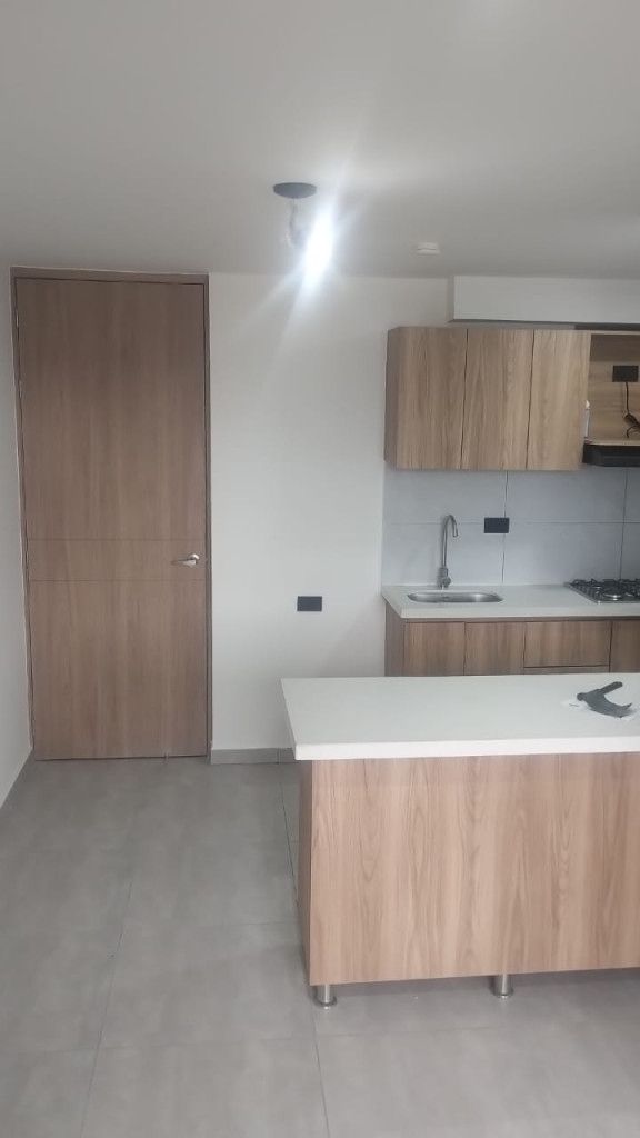 Apartamento en arriendo Antioquia La Estrella Centro 51 m2 Habitaciones 2 Baños 2 Garajes 0 Precio $1800000