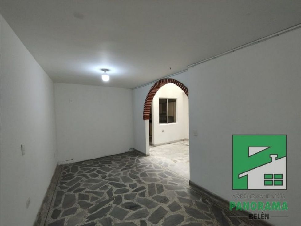 Casa en arriendo Antioquia Medellín Granada 157 m2 Habitaciones 3 Baños 2 Garajes 0 Precio $4280000