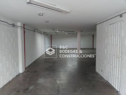 Bodega en arriendo Antioquia Bello Andalucía 160 m2 Habitaciones 0 Baños 2 Garajes 2 Precio $10500000