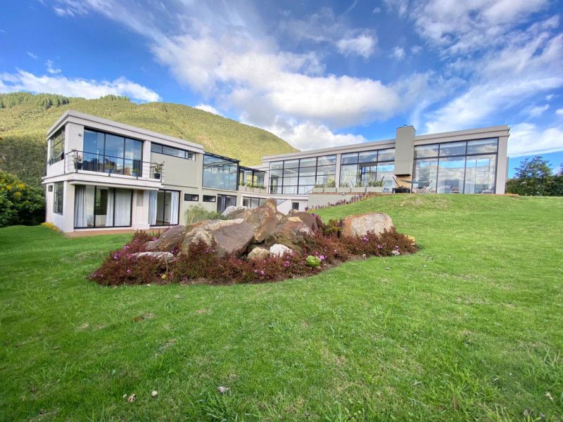 Casa en arriendo Cundinamarca La Calera La Calera 450 m2 Habitaciones 4 Baños 5 Garajes 5 Precio $13112000