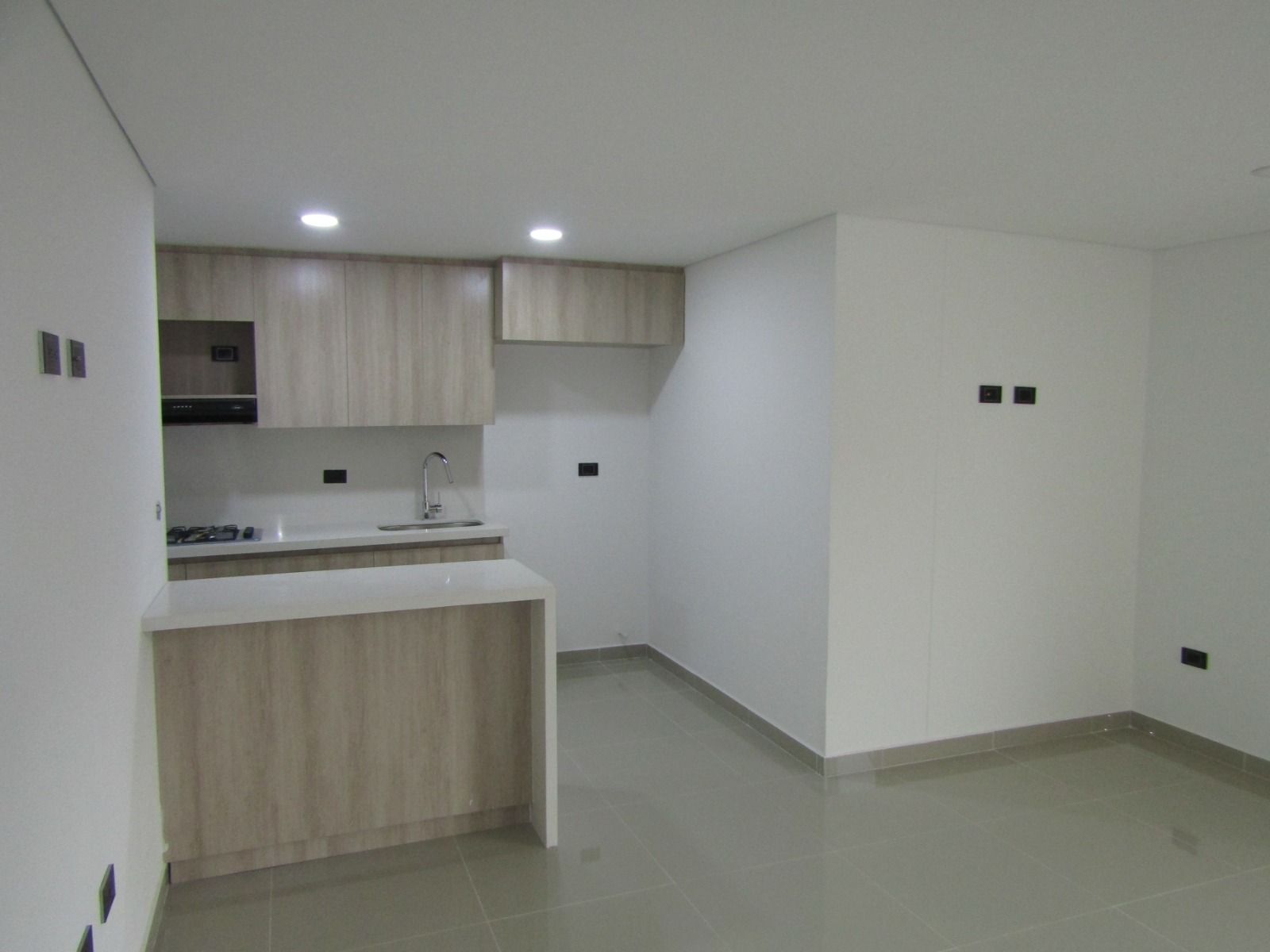 Apartamento en arriendo Antioquia La Estrella Horizontes 70 m2 Habitaciones 2 Baños 2 Garajes 1 Precio $2100000