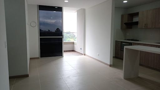 Apartamento en arriendo Antioquia Envigado El Chinguí 73 m2 Habitaciones 3 Baños 2 Garajes 1 Precio $3600000