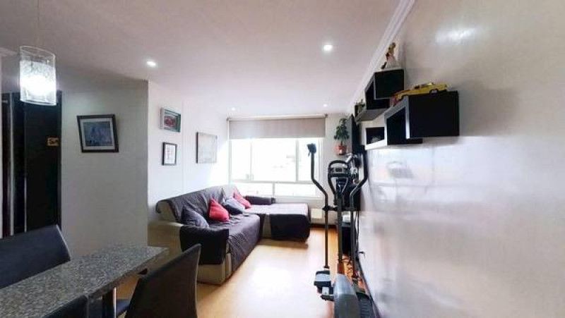 Apartamento en venta Cundinamarca Bogotá El Salitre 44 m2 Habitaciones 3 Baños 1 Garajes 0 Precio $208000000
