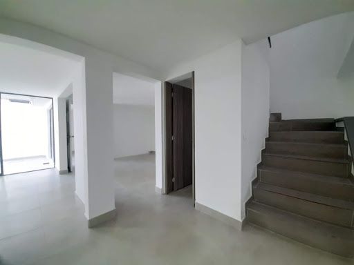 Casa en venta Risaralda Pereira Alamos 245 m2 Habitaciones 3 Baños 3 Garajes 1 Precio $850000000