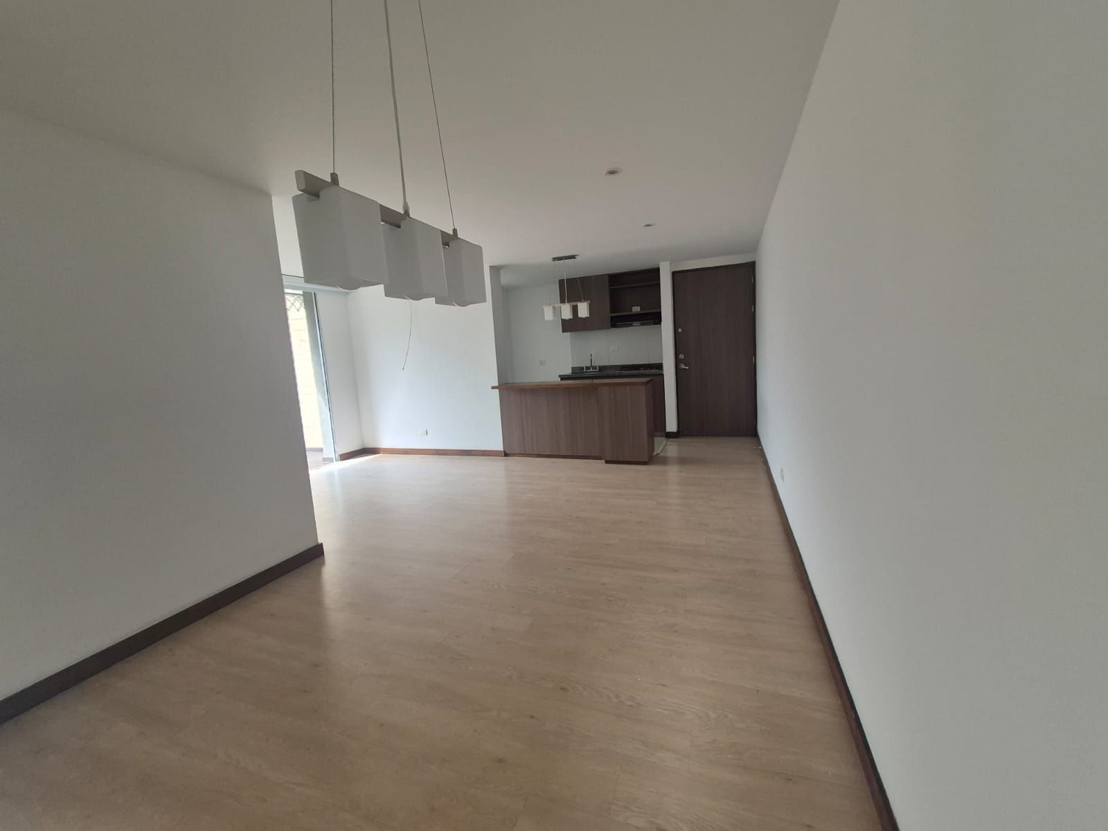 Apartamento en arriendo Antioquia Envigado La Mesa 80 m2 Habitaciones 3 Baños 2 Garajes 1 Precio $3700000