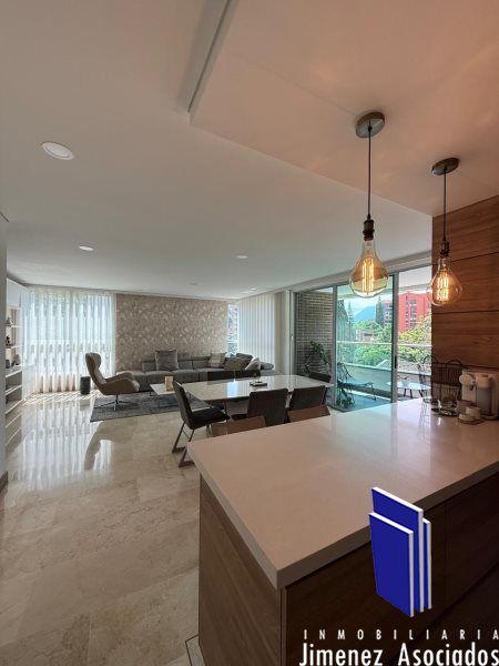 Apartamento en arriendo Antioquia Medellín Santa Rosa De Lima 125 m2 Habitaciones 3 Baños 3 Garajes 0 Precio $16000000