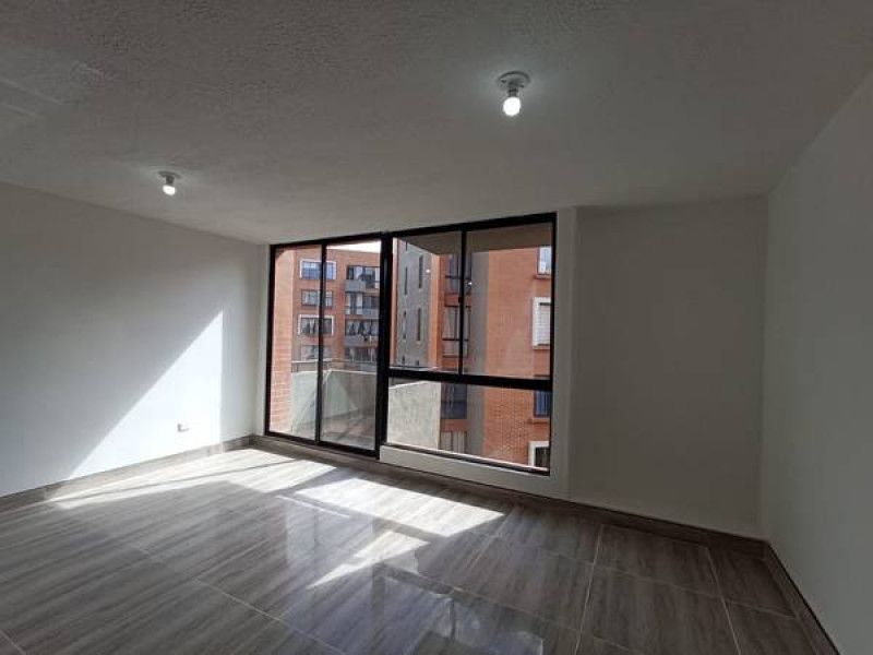 Apartamento en venta Cundinamarca Soacha Cr Roble 68 m2 Habitaciones 3 Baños 2 Garajes 0 Precio $236000000