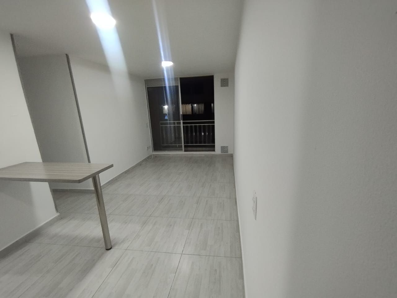 Apartamento en arriendo Cundinamarca Bogotá El Salitre 42 m2 Habitaciones 3 Baños 1 Garajes 0 Precio $1500000