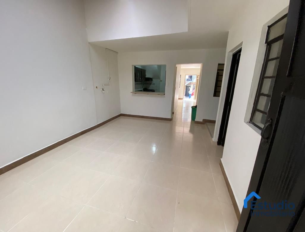 Apartamento en arriendo Antioquia Medellín Kennedy 75 m2 Habitaciones 4 Baños 1 Garajes 0 Precio $1600000