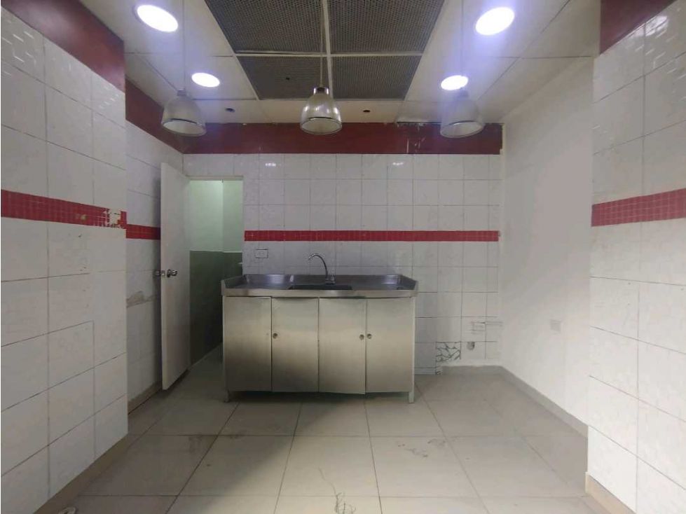 Local en arriendo Antioquia Medellín La Candelaria 20 m2 Habitaciones 0 Baños 1 Garajes 0 Precio $2500000