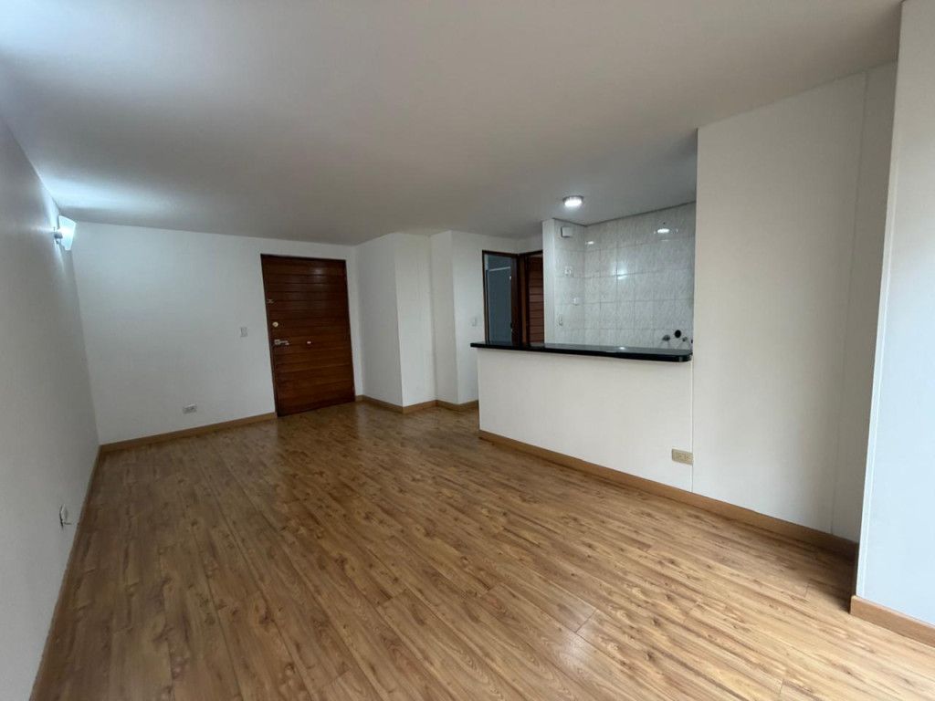 Apartamento en arriendo Cundinamarca Bogotá Antiguo Country 33 m2 Habitaciones 1 Baños 1 Garajes 1 Precio $2800000