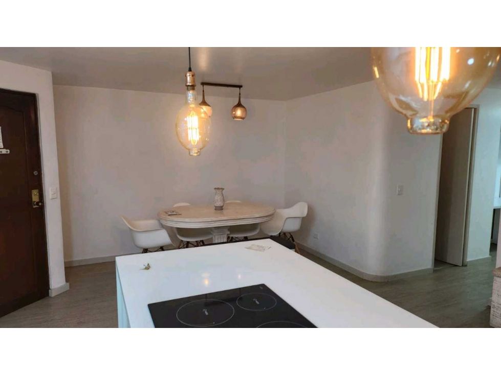 Apartamento en venta Antioquia Medellín Castropol 78 m2 Habitaciones 3 Baños 2 Garajes 1 Precio $650000000