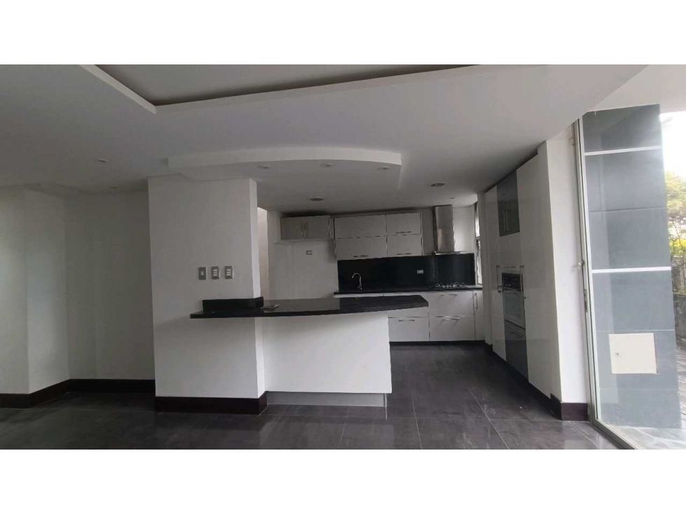 Casa en arriendo Quindío Armenia Cn Asturias 160 m2 Habitaciones 4 Baños 4 Garajes 2 Precio $5223000