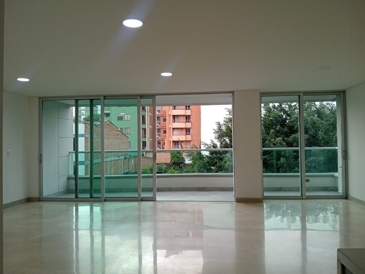 Apartamento en venta Antioquia Medellín Laureles 110 m2 Habitaciones 3 Baños 4 Garajes 1 Precio $1330000000