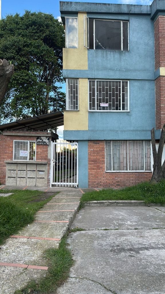 Apartamento en venta Cundinamarca Bogotá Granada Norte 56 m2 Habitaciones 2 Baños 2 Garajes 1 Precio $230000000