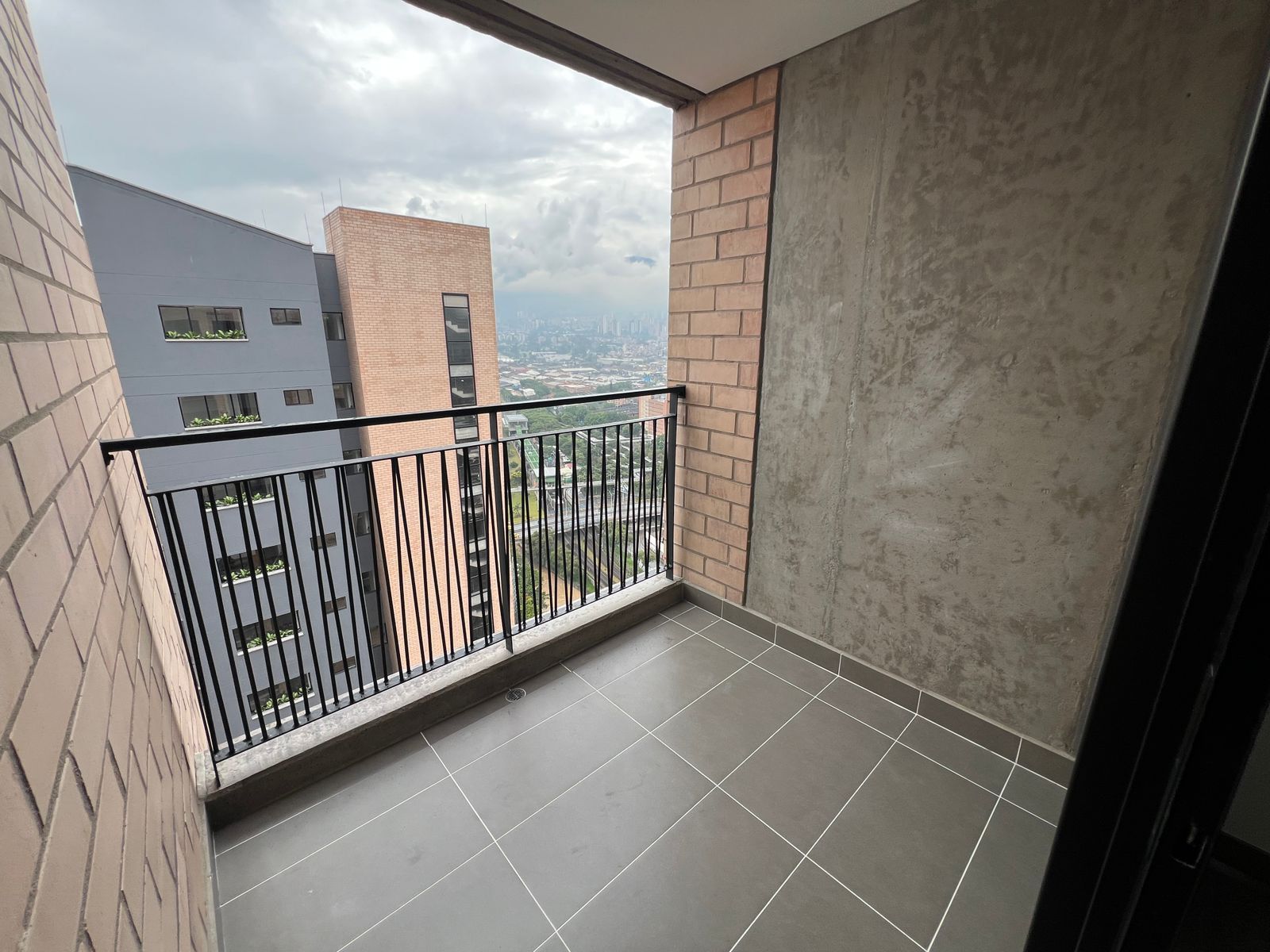Apartamento en arriendo Antioquia Envigado Las Vegas 60 m2 Habitaciones 2 Baños 2 Garajes 1 Precio $2800000