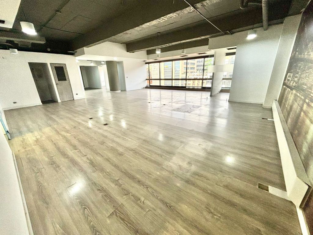 Oficina en arriendo Cundinamarca Bogotá Santa Bibiana 193 m2 Habitaciones 0 Baños 6 Garajes 4 Precio $13970500