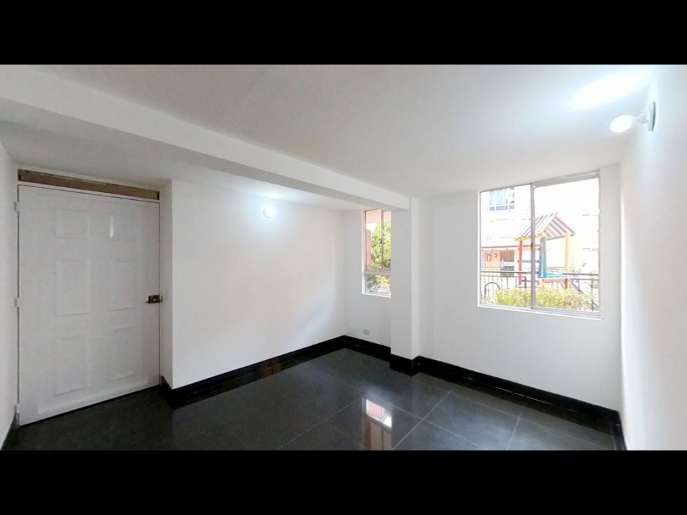 Apartamento en venta Cundinamarca Soacha Cr Agapanto Et I 48 m2 Habitaciones 3 Baños 2 Garajes 0 Precio $143000000